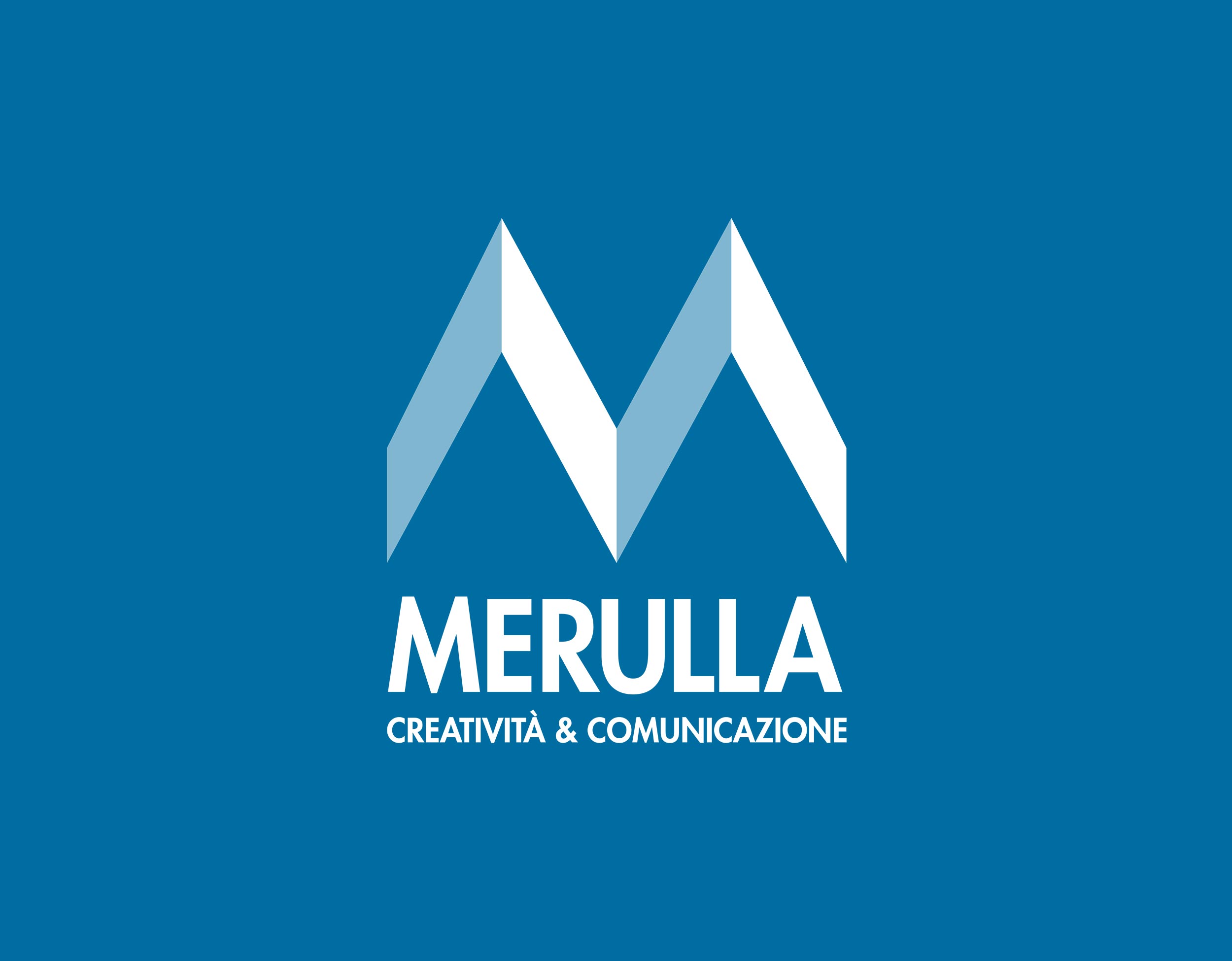 Logo di agenzia pubblicitaria su sfondo blu
